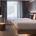 Otel Moxy Lozan