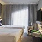 Moxy Otel Lozan