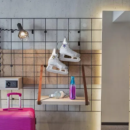 Hotel Moxy