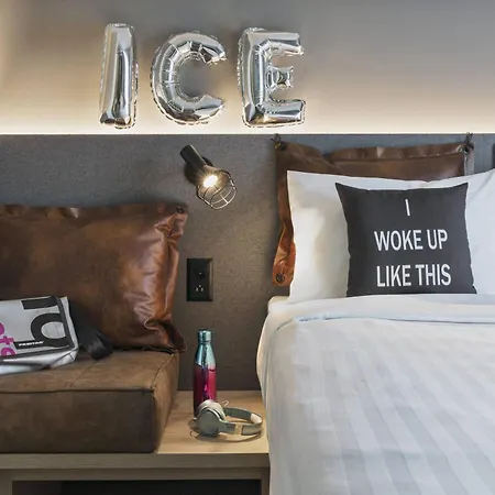 Moxy Lausanne